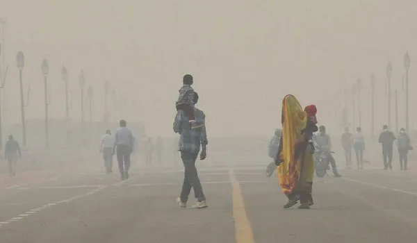 Report के मुताबिक दिल्ली में सर्दी के दौरान पीएम 2.5 प्रदूषण महामारी से पहले के मुकाबले 20 फीसदी घटा